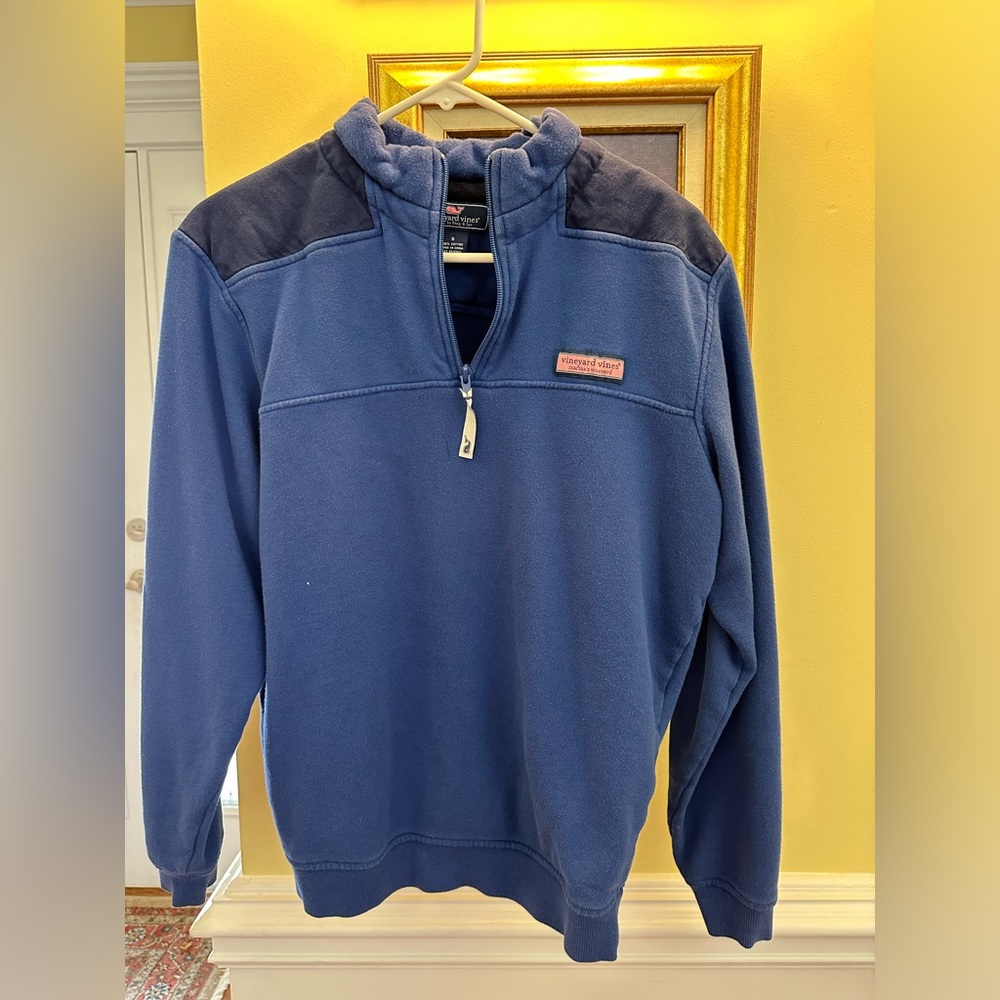 Vineyard Vines blue men’s shep shirt size small
